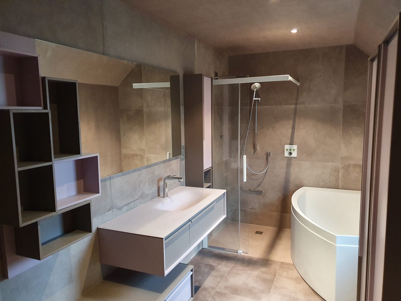 Bathroom finishing solution in 2015